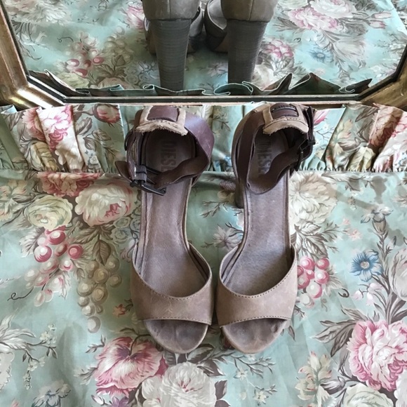 Diesel Distressed Leather Ankle Strap Sandals Sz 7 - Picture 6 of 14